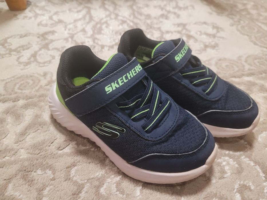 Кросівки skechers 25 розмір