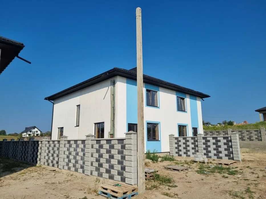 Котедж, частина будинку, житло, дім