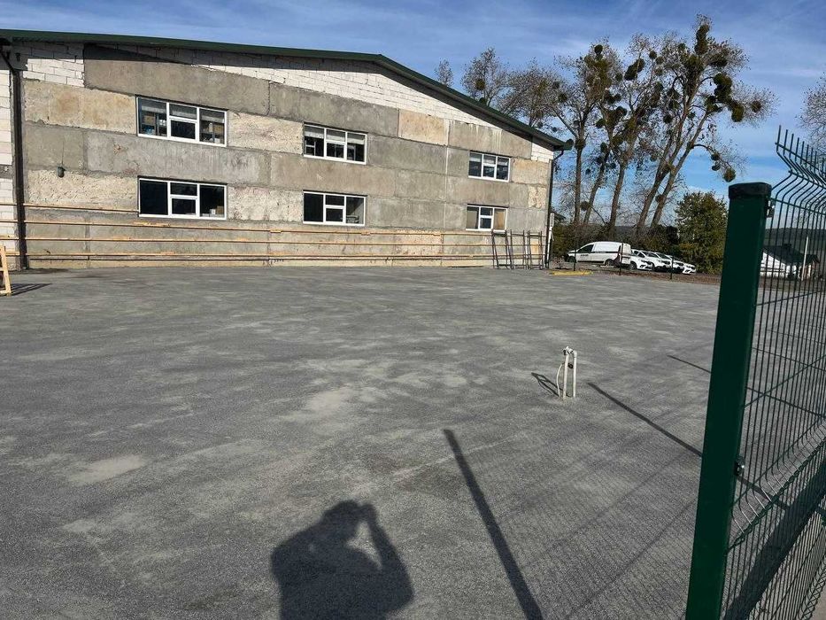 Асфальтування, укладання бруківки, м'яка покрівля, бетонні роботи