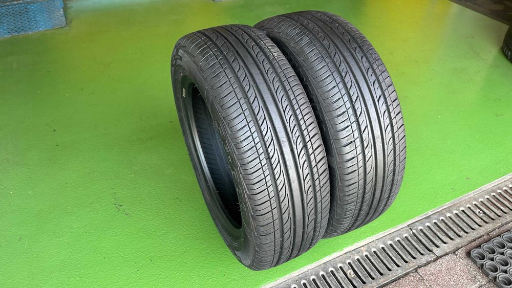 Para 185 60 R15 84H Sunfull SF-688 bieżnik 2x7,3mm