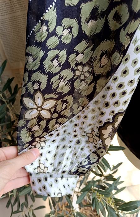 Biust 63x2 XL 2XL ​Elegancja z Charakterem: Zestaw C&A z Łańcuszkiem