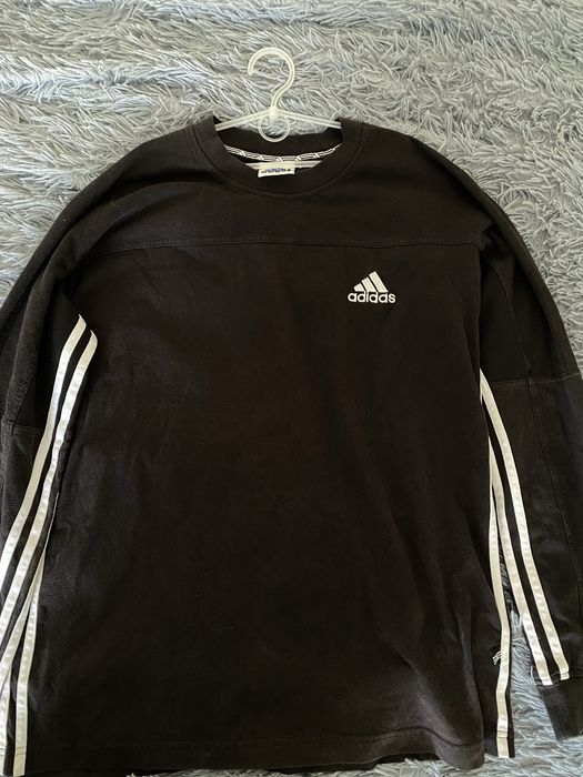 кофта adidas.