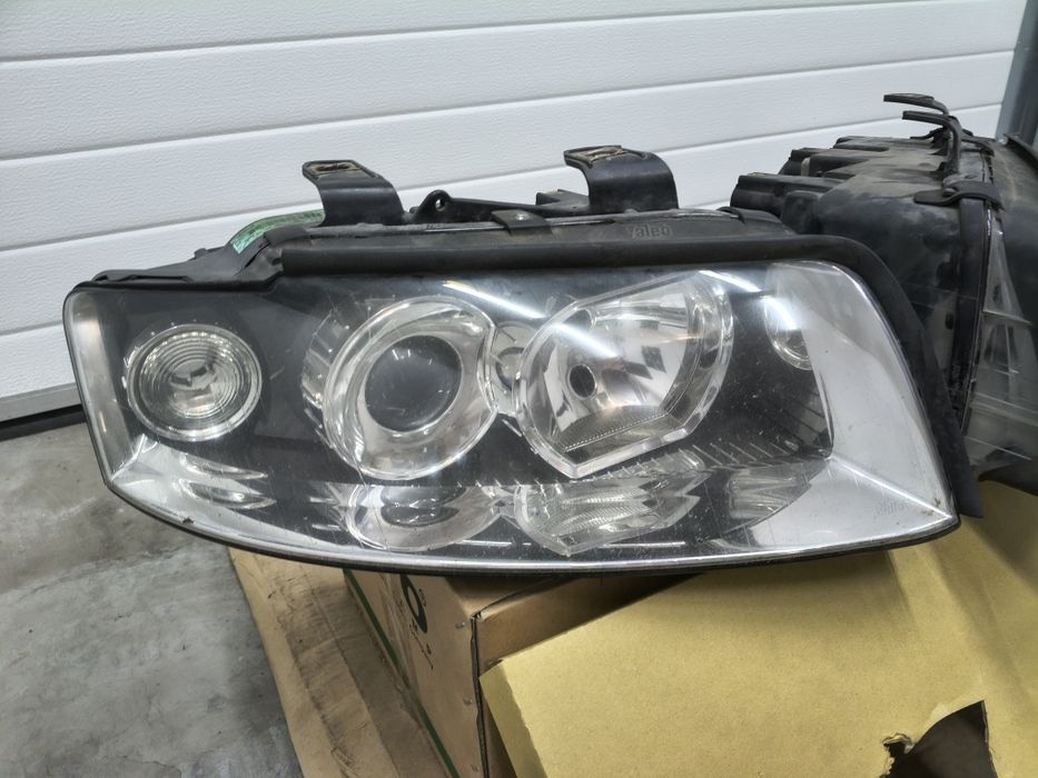 Przednie lampy audi A4 b6