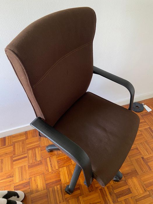 Cadeira de rodas escritório