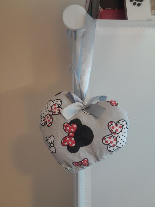 Nowa zawieszka Myszka Minnie Serduszko 12cm+wstążka
