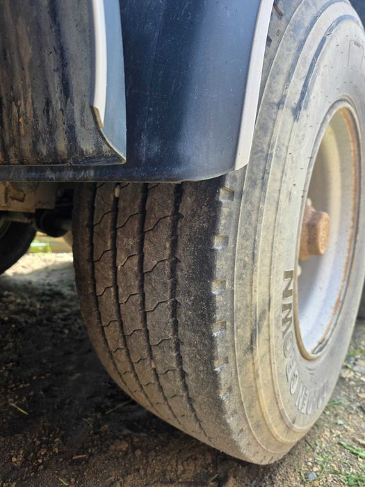 Naczepa wywrotka Wielton 27m3/  2006 rok / stalowa / stan bdb