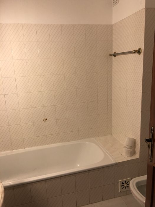 Aluga-se Apartamento T2, Sto. António dos Olivais, Coimbra