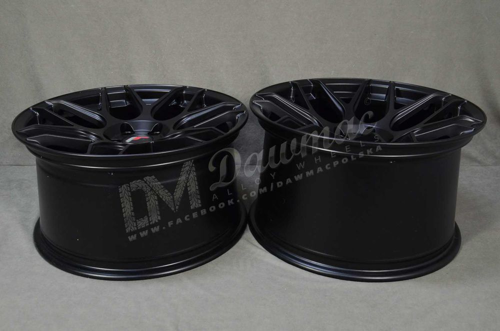Felgi Japan Racing JR18 18" 9,5J ET20 + 10,5J ET22 5x112 Matt Black