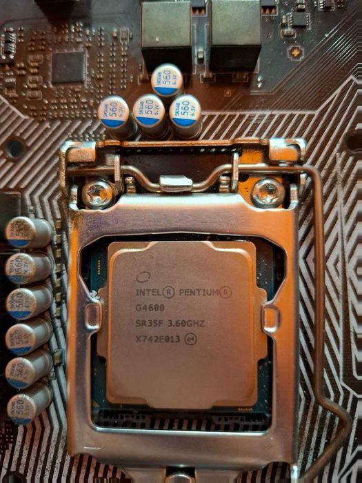 Материнская плата MSI H110M PRO-VD