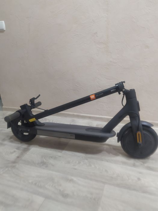 Е. лектросамокат