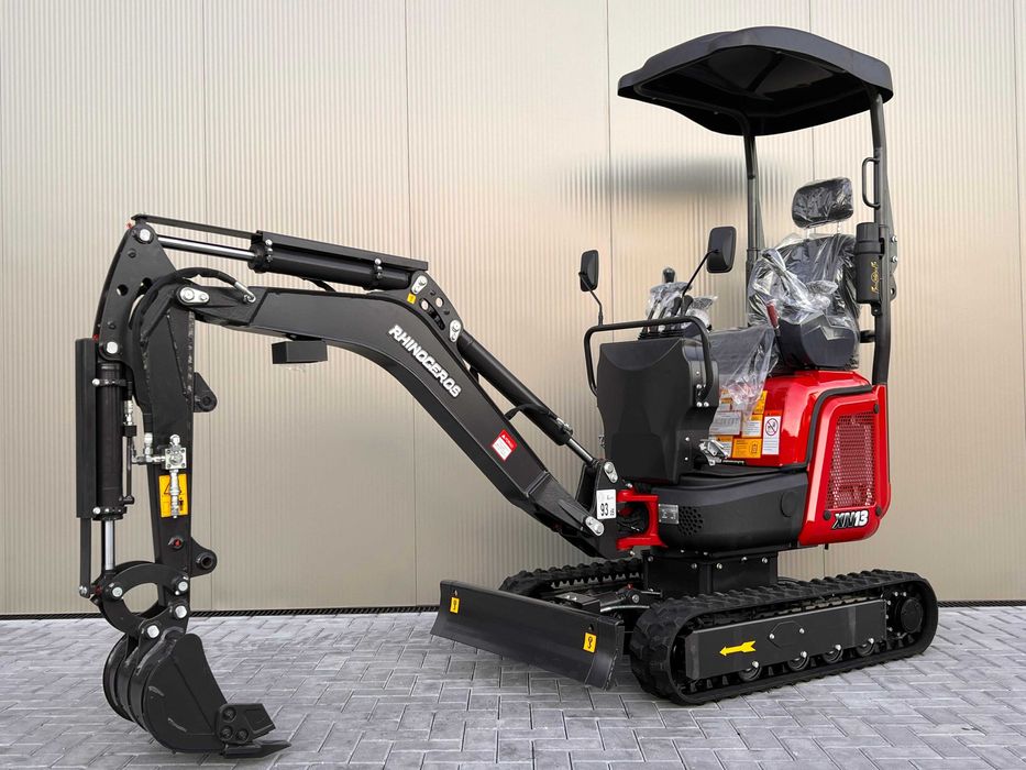 MINI GIRATORIA XN13 RHINOCEROS 1300KG Motor Kubota