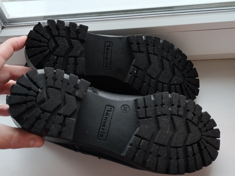 Зимние кожаные ботинки Tamaris 38p.