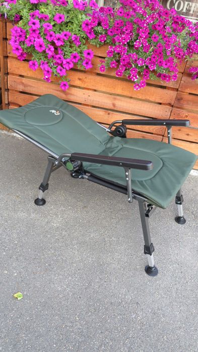 Стул лежак карпятнику кресло рыбацкое на природу 110кг Польша