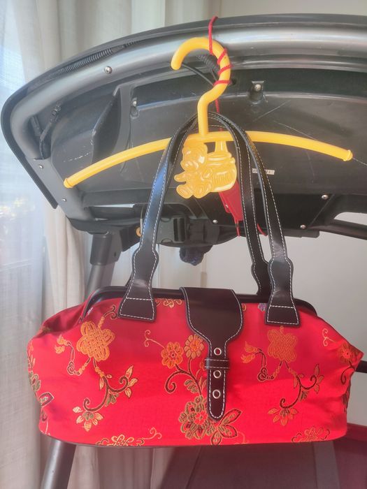 Sapatilhas puma vermelho e branco são NOVOS