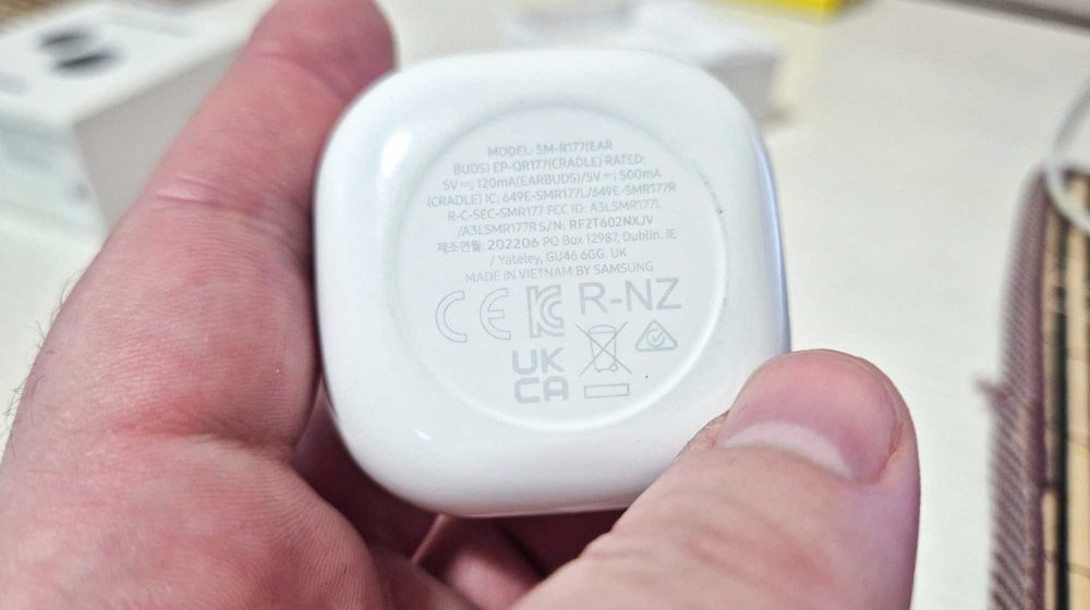 Samsung Galaxy Buds2