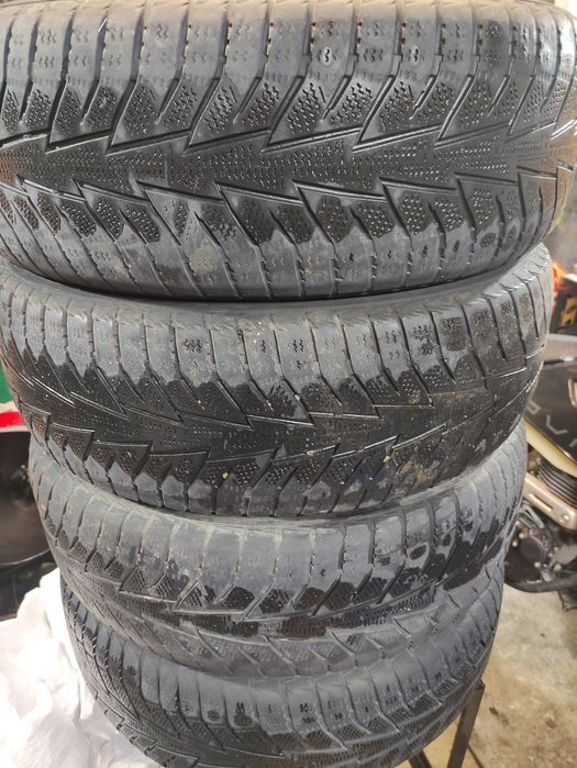 Шины р16 4шт зима Hankook Winter I*Cept iZ2 2019 год