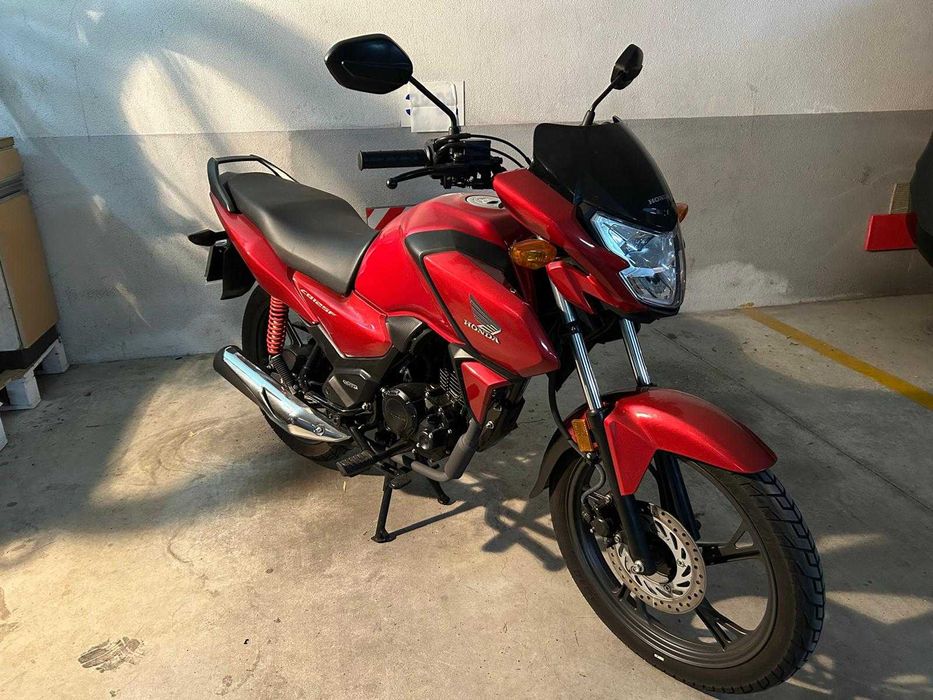 CB125F como nova