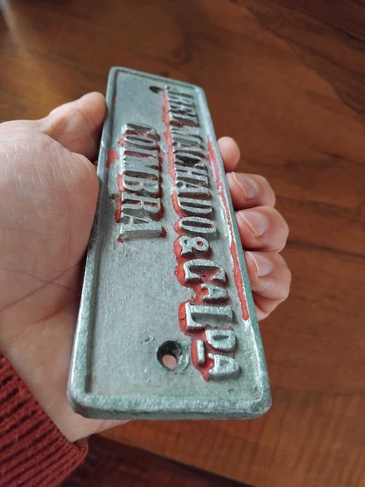 Placa antiga Abel Machado