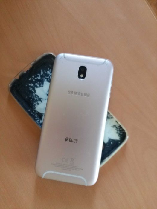 Мобильный телефон 3\16 Samsung Galaxy J7 (2017) SM-J730 Gold