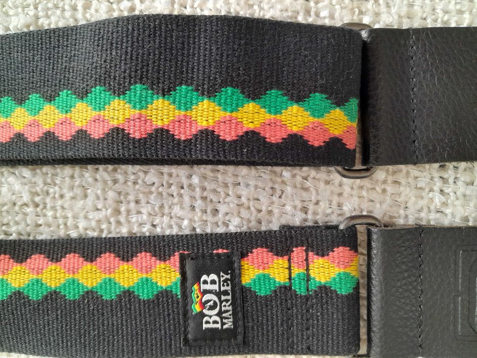 Fajny pasek, pas do gitary Dunlop Bob Marley HACKEY SACK