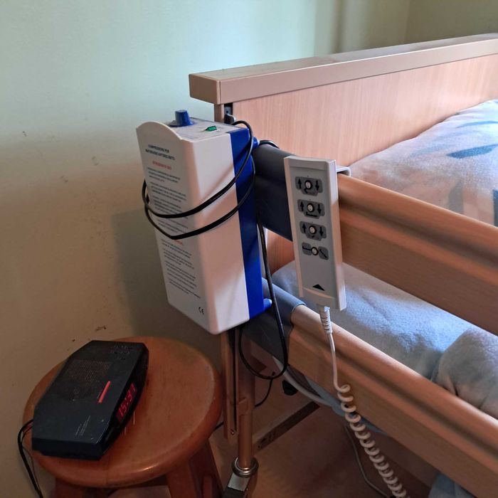 Cama articulada eléctrica