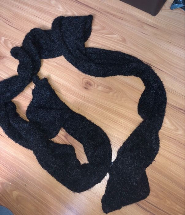 Szalik czarny MARELLA