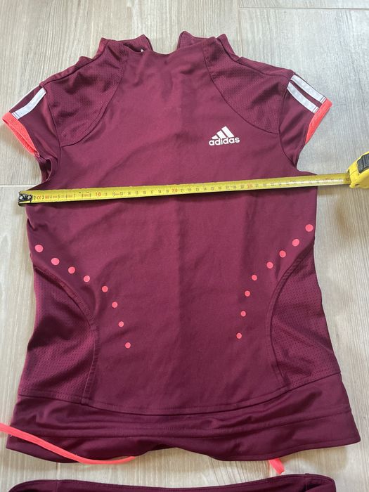 Тенисный костюм adidas 36 р