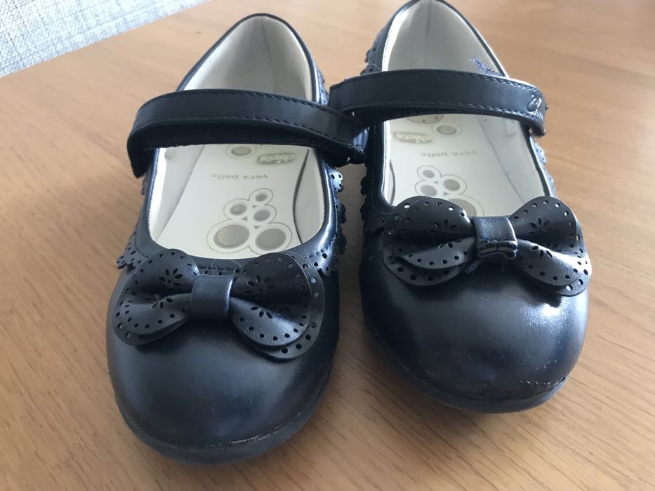 Chicco Genuine Leather Blue Navy Baby Shoes / Mary Janes Size 29
