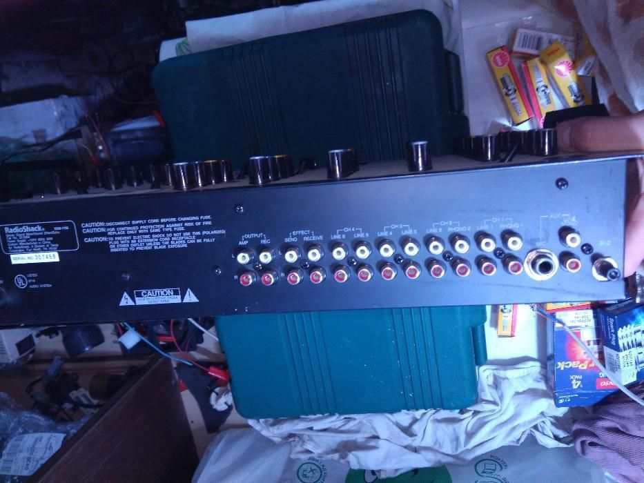 Мікшерний пульт RadioShack SSM-1750