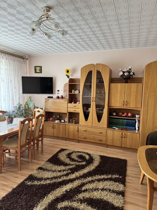 Mieszkanie 53 m2, 2 pokoje, oddzielna kuchnia, 4 pietro