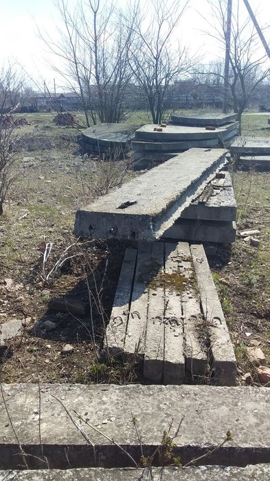 Продам жб плиты.