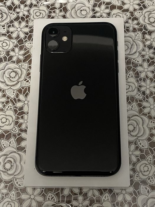 IPhone 11 128 gb комлект идеал