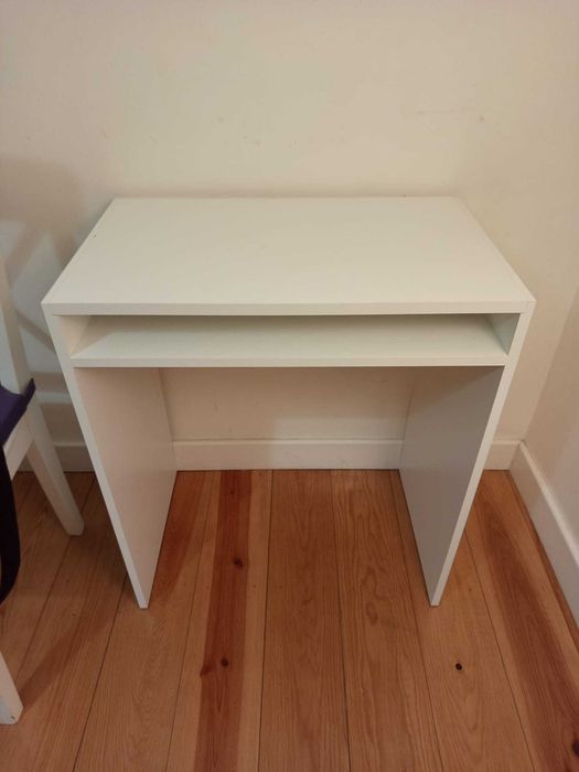 Vendo 2 secretárias Ikea