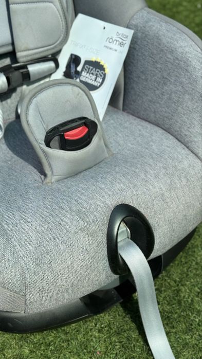 Автокресло Britax Romer Trifix-2 i-size