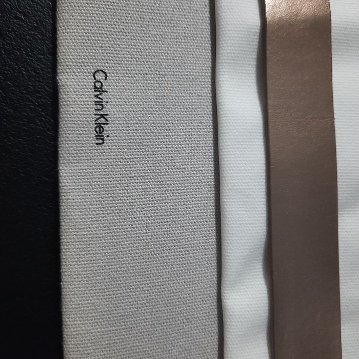 Kopertówka kosmetyczka Calvin Klein