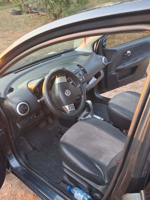 Nissan note 2012