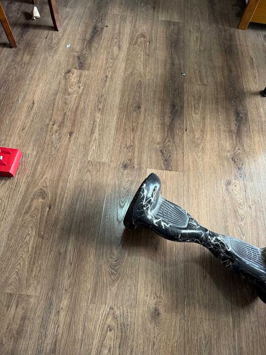 Hoverboard thunder style