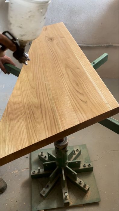 Деревʼяні сходи 2026