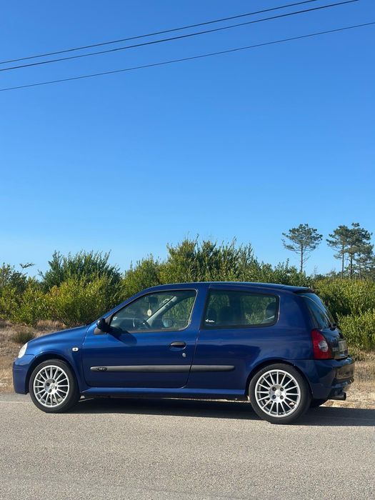 Renault Clio 2 1.6 16v