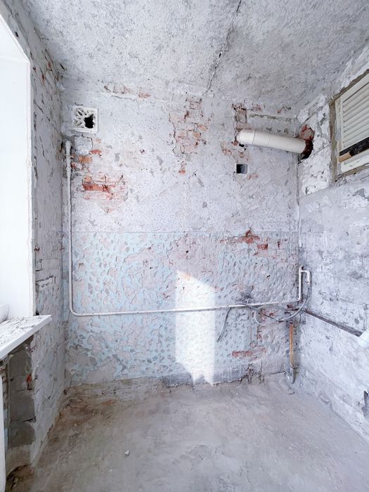 Без комиссии риелтору Продам двухком. кваритру ул Ефремова Ворошилова