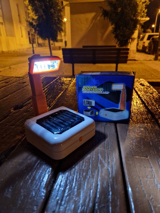 Lanterna a energia solar