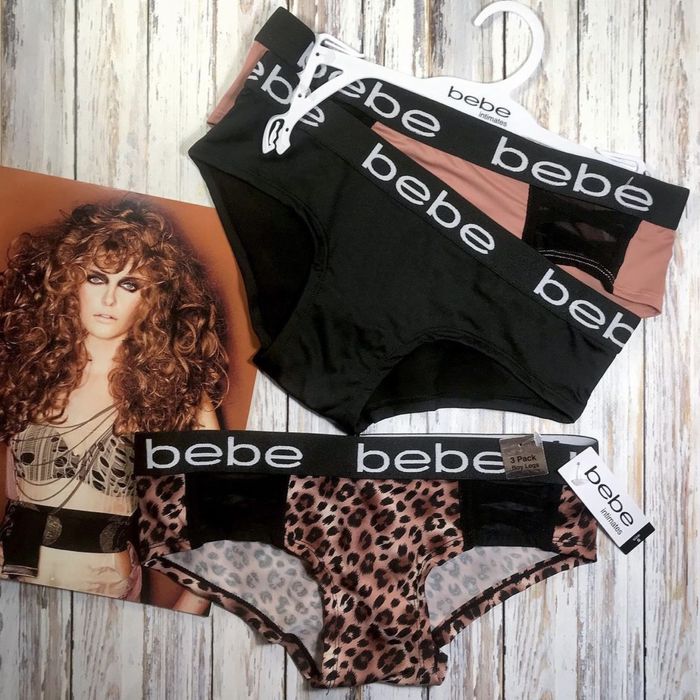 Бюстгалтери, трусики, жіноча білизна відомих брендів