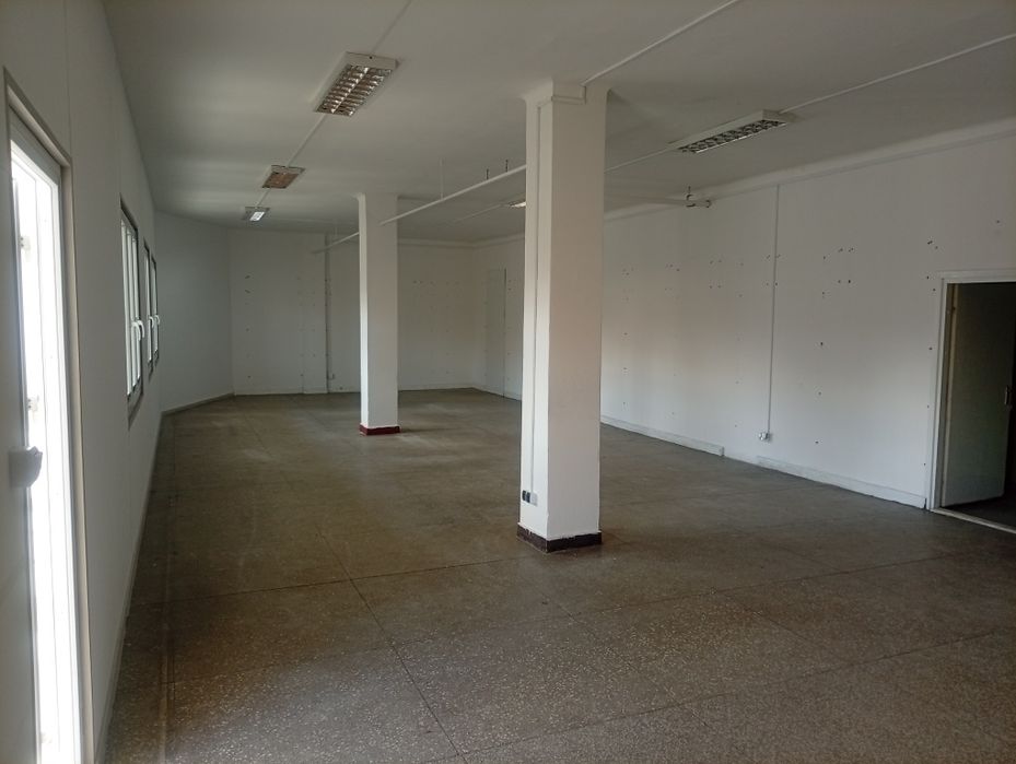 Wynajmę lokal o powierzchni 100 m2 centrum Węgrowa