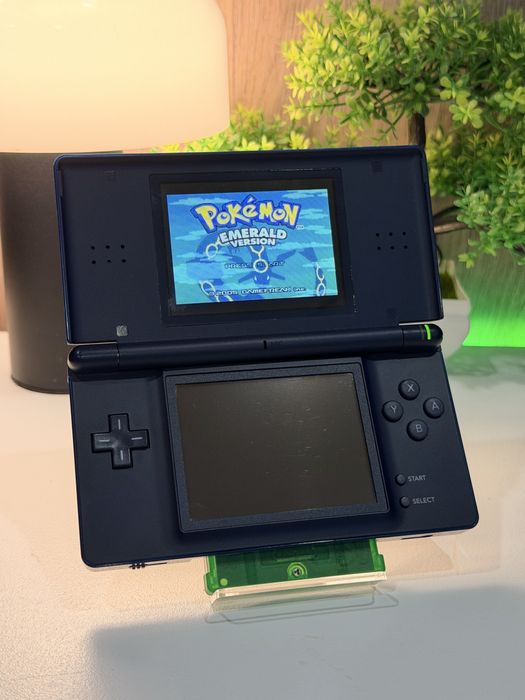 Nintendo DS Lite Azul + Pokémon Emerald