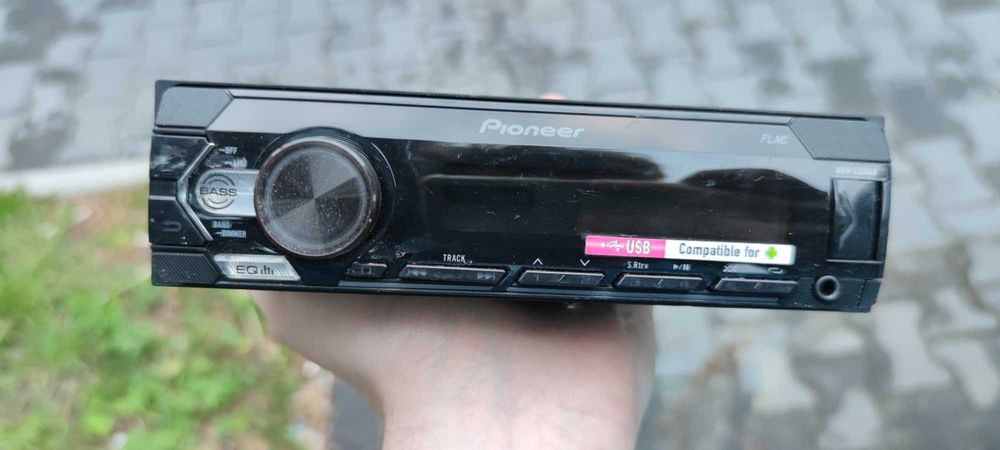 Radio Pioneer MVH-S120UB