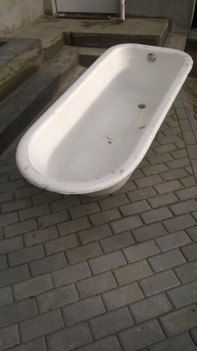 antyk stara duża wanna żeliwna zabytkowa