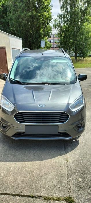 Ford Tourneo Courier pierwszy  właściciel, auto zakupione u salonie , bezwypadkowy