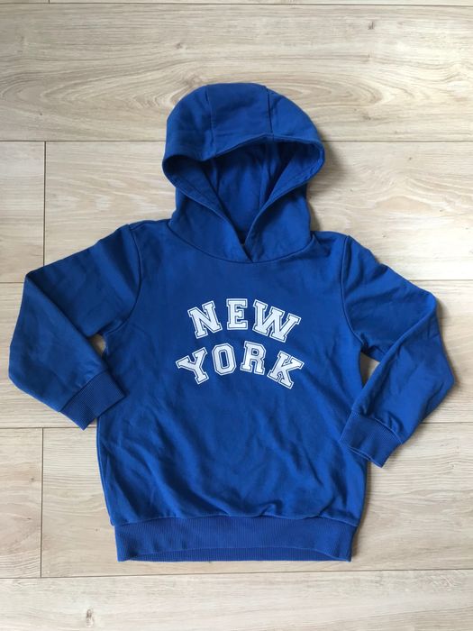Bluza z kapturem, niebieska bluza z napisem New York; Sinsay; rozm.116