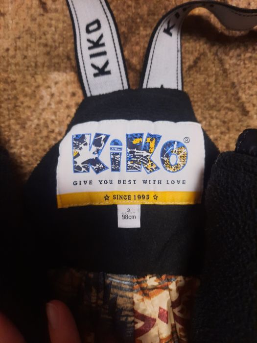 Продам зимний комбинезон Kiko
