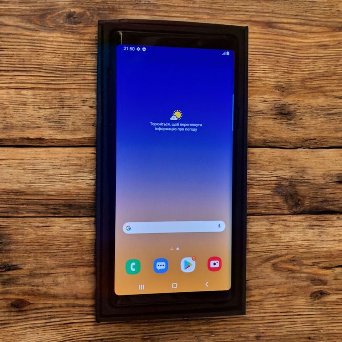 Samsung Galaxy Note 9 (8/512) 2 Sim Регіон SEK Україна  Максимальна версія цього телефону  у дуже гарному стані